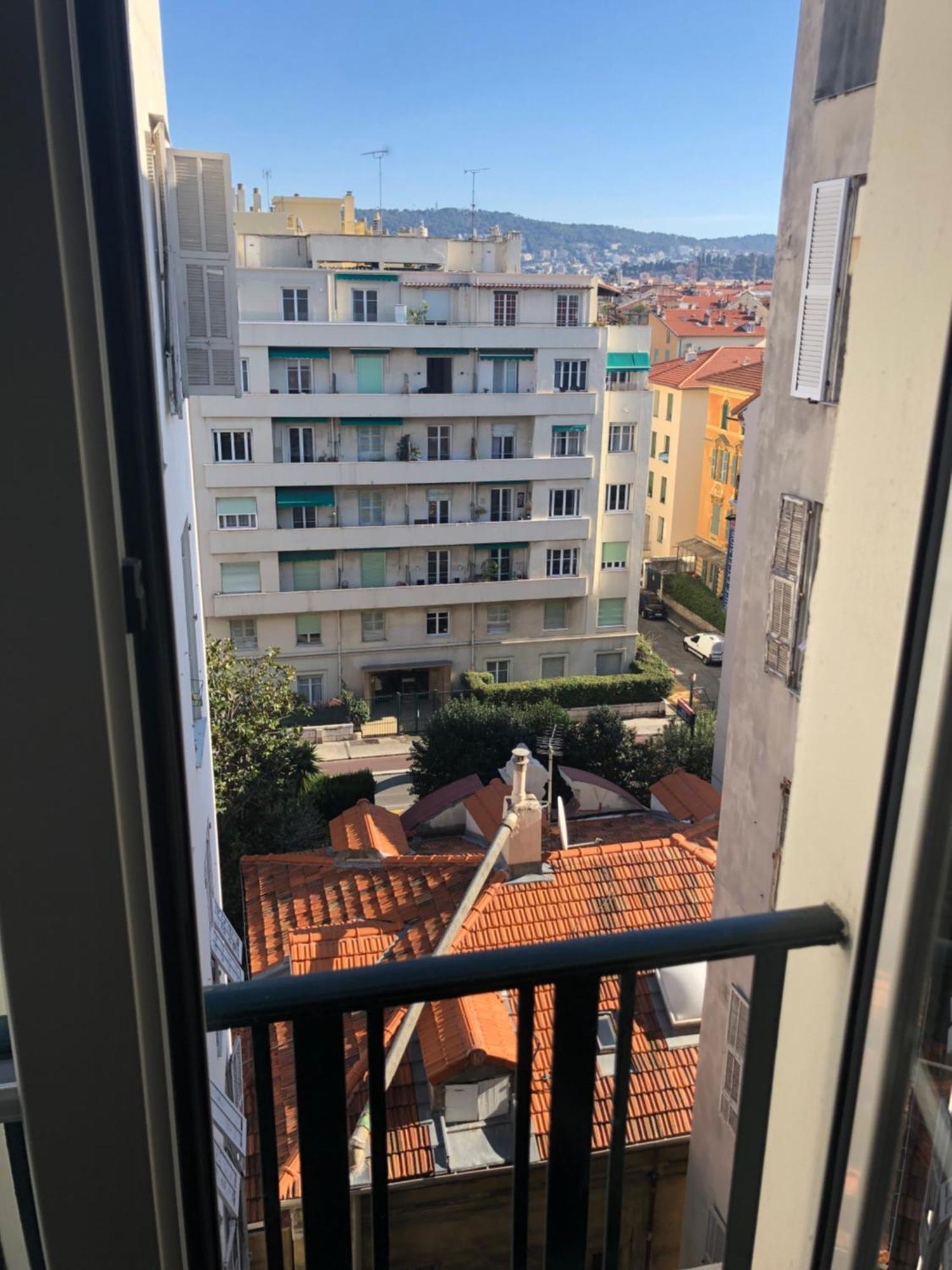 Charmant Et Calme Face Gare Centrale Nizza Exterior foto